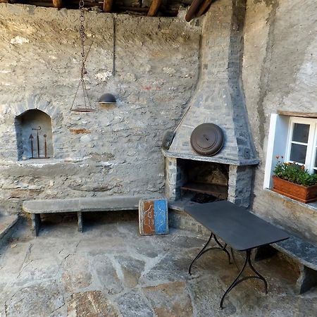 Casa Del Sarto Daire Intragna Dış mekan fotoğraf